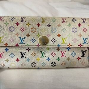 Louis Vuitton White Murakami Wallet 💕